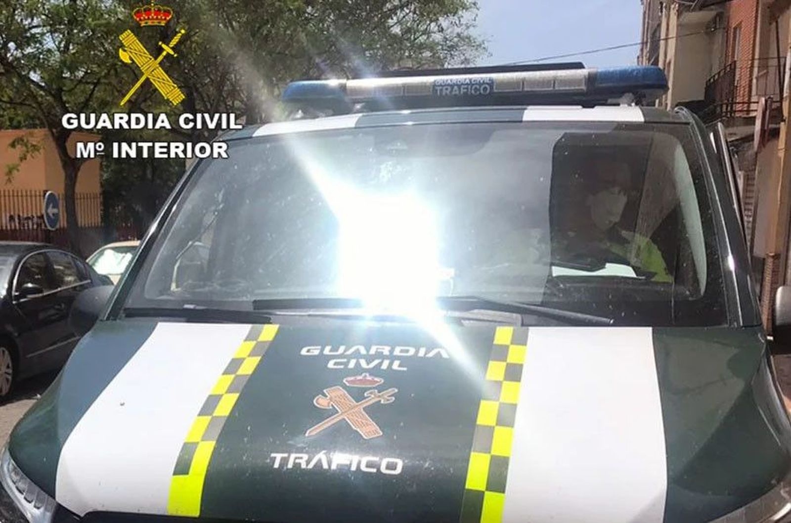 Trafico coche guardia civil