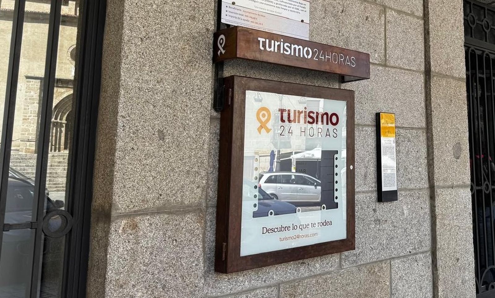 Paneles con los puntos de información turísticos interactivos de Béjar