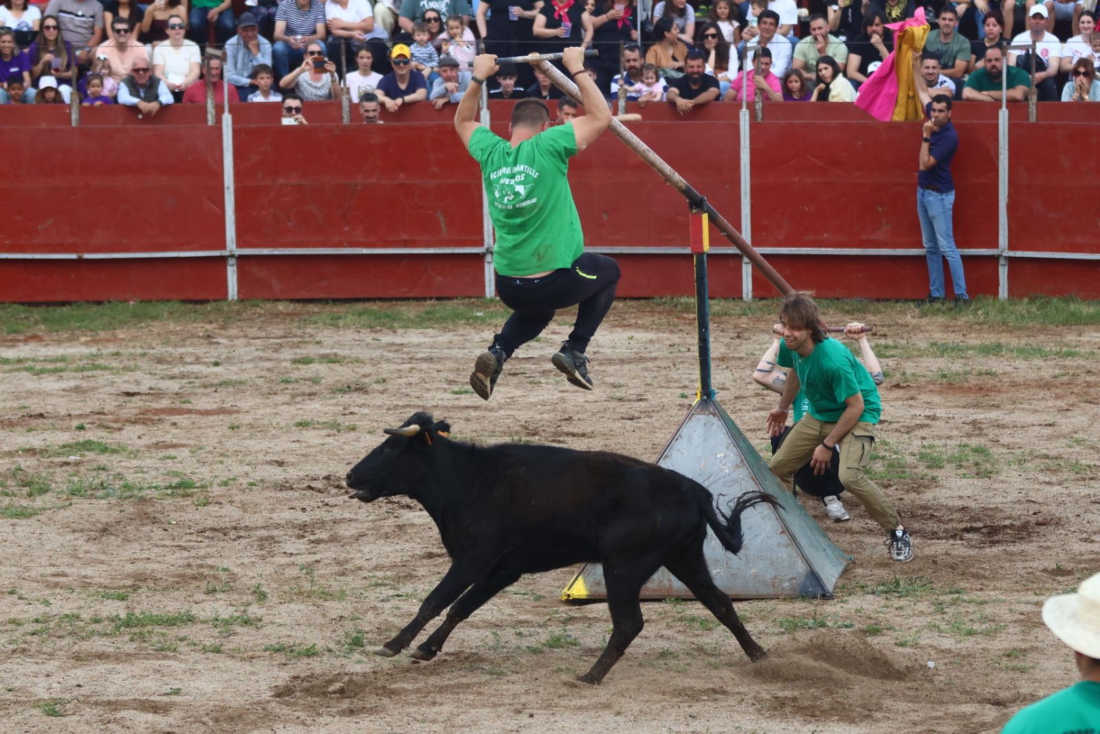 Grand Prix y Capea en Doñinos