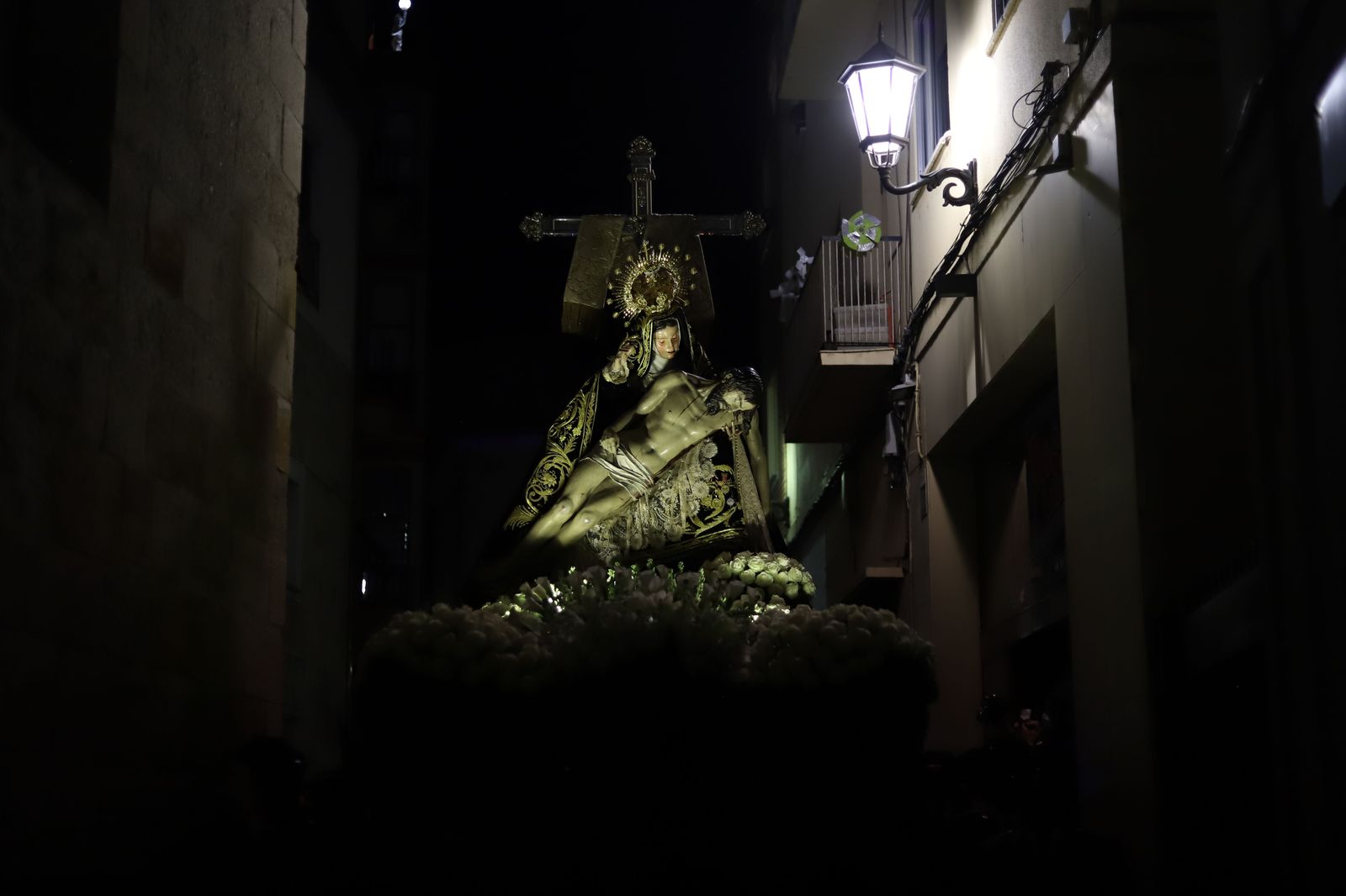 real-cofradia-de-nuestra-madre-de-las-angustias-foto-maria-lorenzo-16