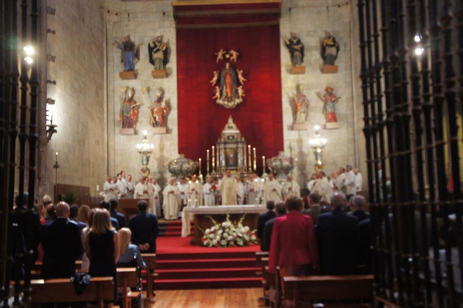 Fiestas de San Juan de Sahagún 2017: misa en la Catedral Nueva en honor al Santo Fiestas de San Juan de Sahagún 2017: misa en la Catedral Nueva en honor al Santo