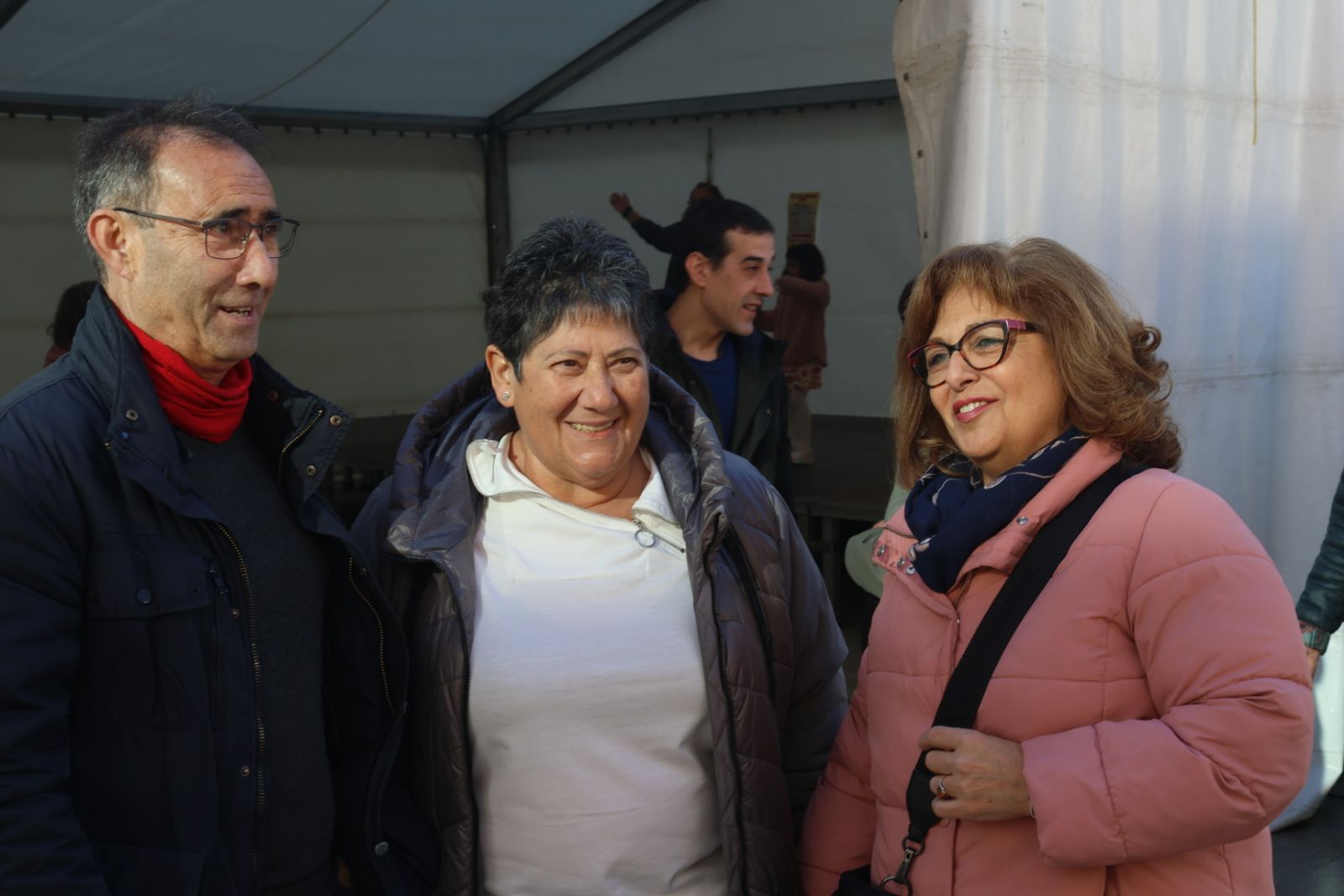 Así ha sido la celebración del Día del Vecino que busca recuperar la unión vecinal perdida en Salamanca