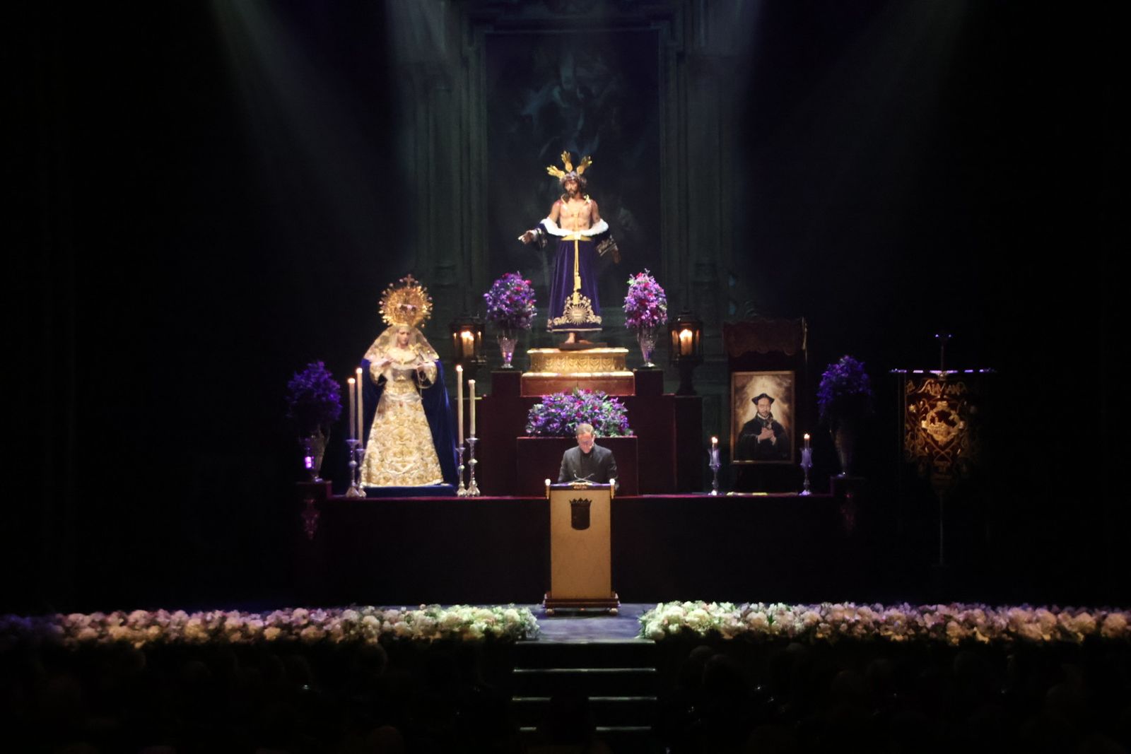 El pregón de la Semana Santa salmantina; con el jesuita Daniel Cuesta como pregonero