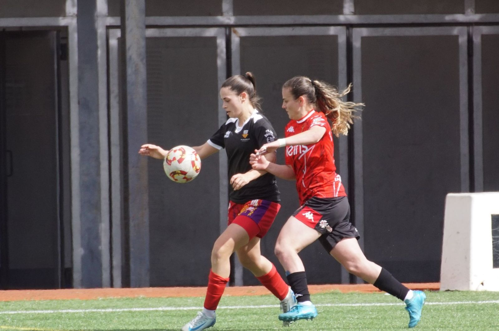 salamanca-futbol-femenino-ud-collerense-en-el-municipal-vicente-del-bosque-foto-juanes-1