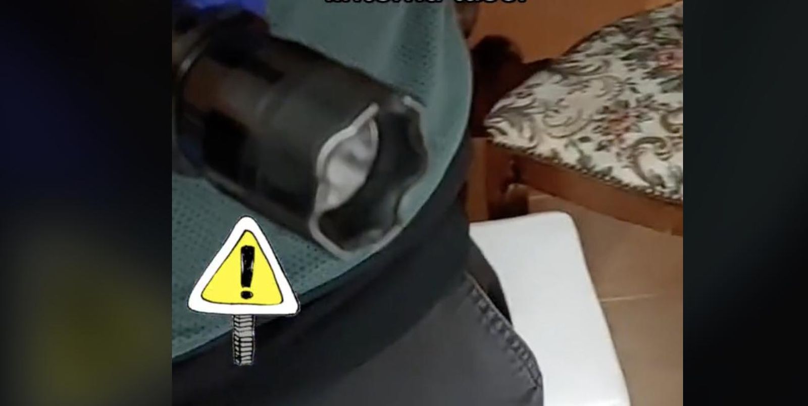 Linterna intervenida por la Guardia Civil