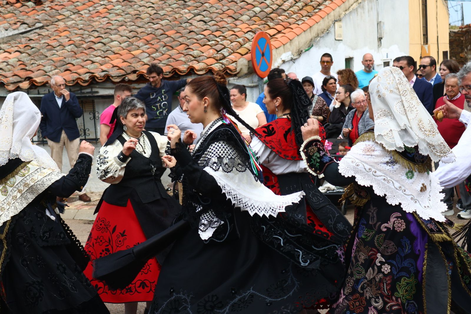 Santa Misa y Procesión en honor a San marcos en Doñinos