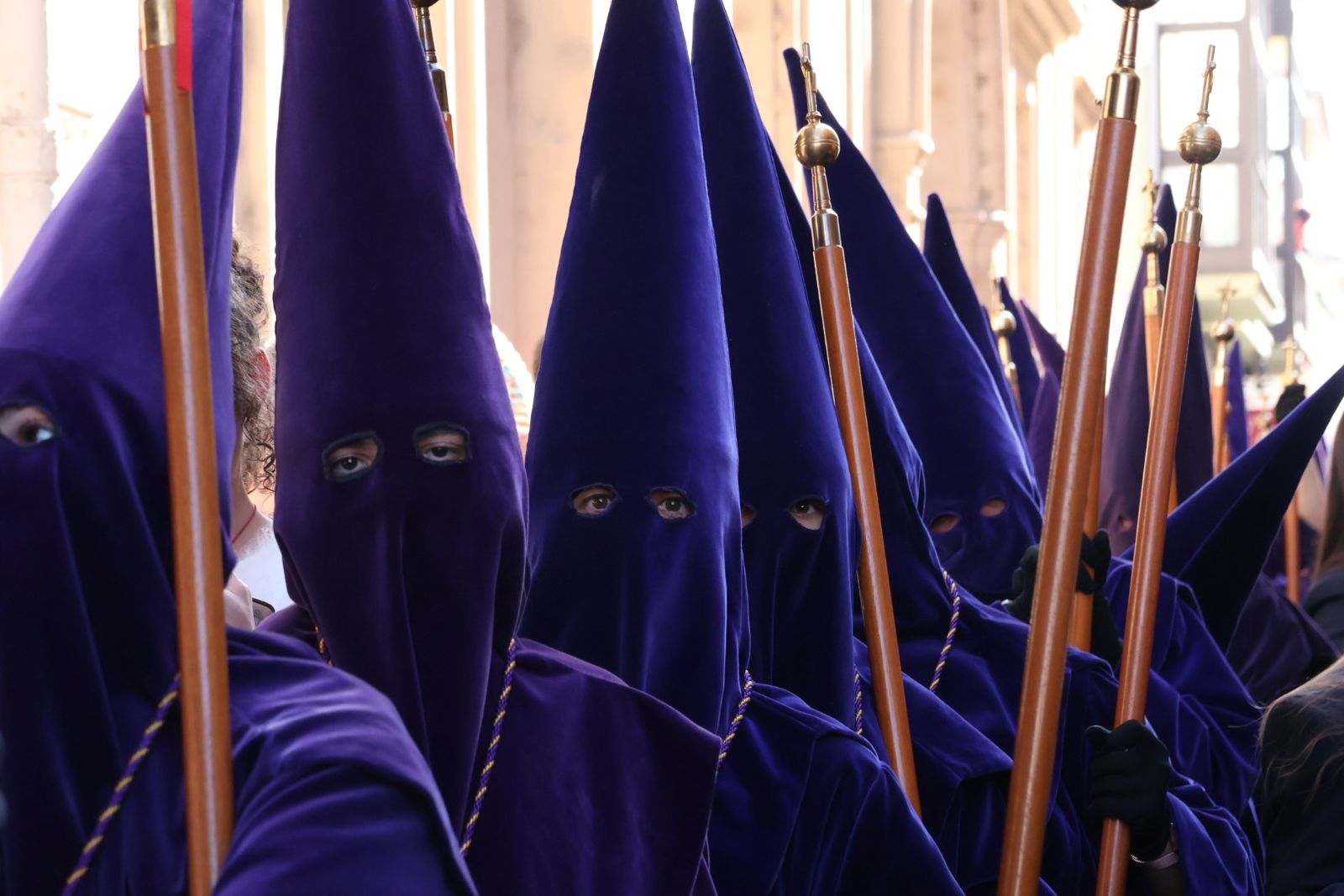 GALERÍA | Revive en imágenes la procesión de la Vera Cruz