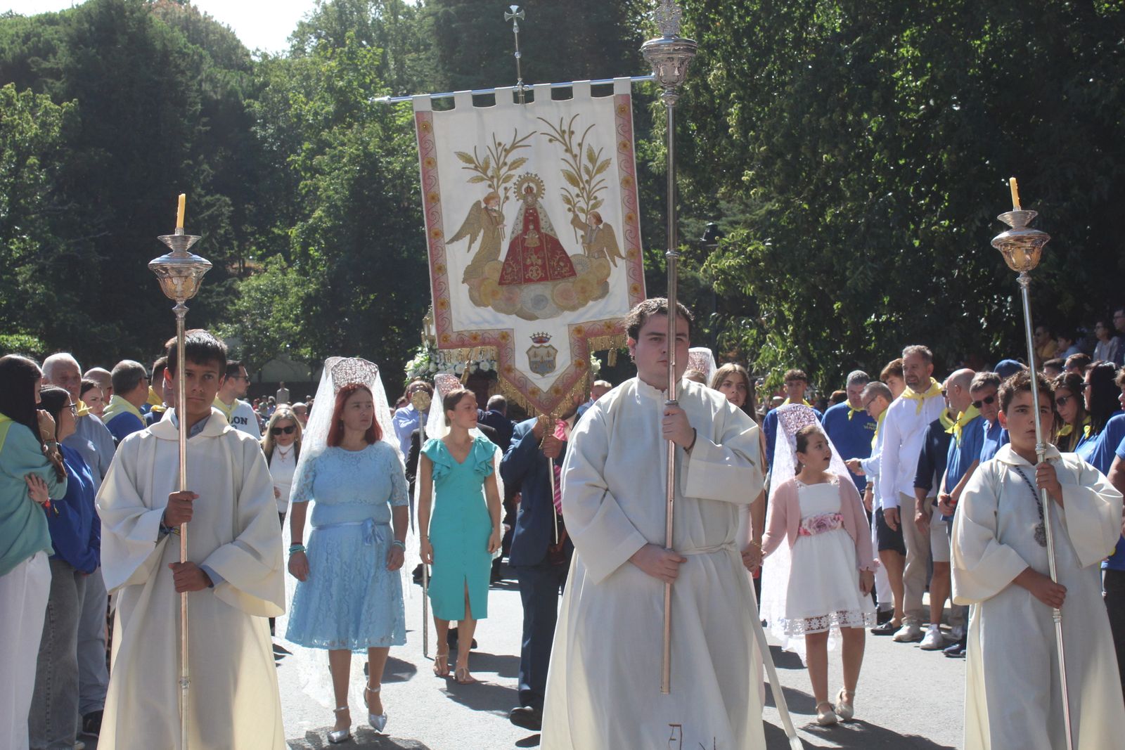 Béjar, misa y procesión en el santuario de Nuestra Señora del Castañar