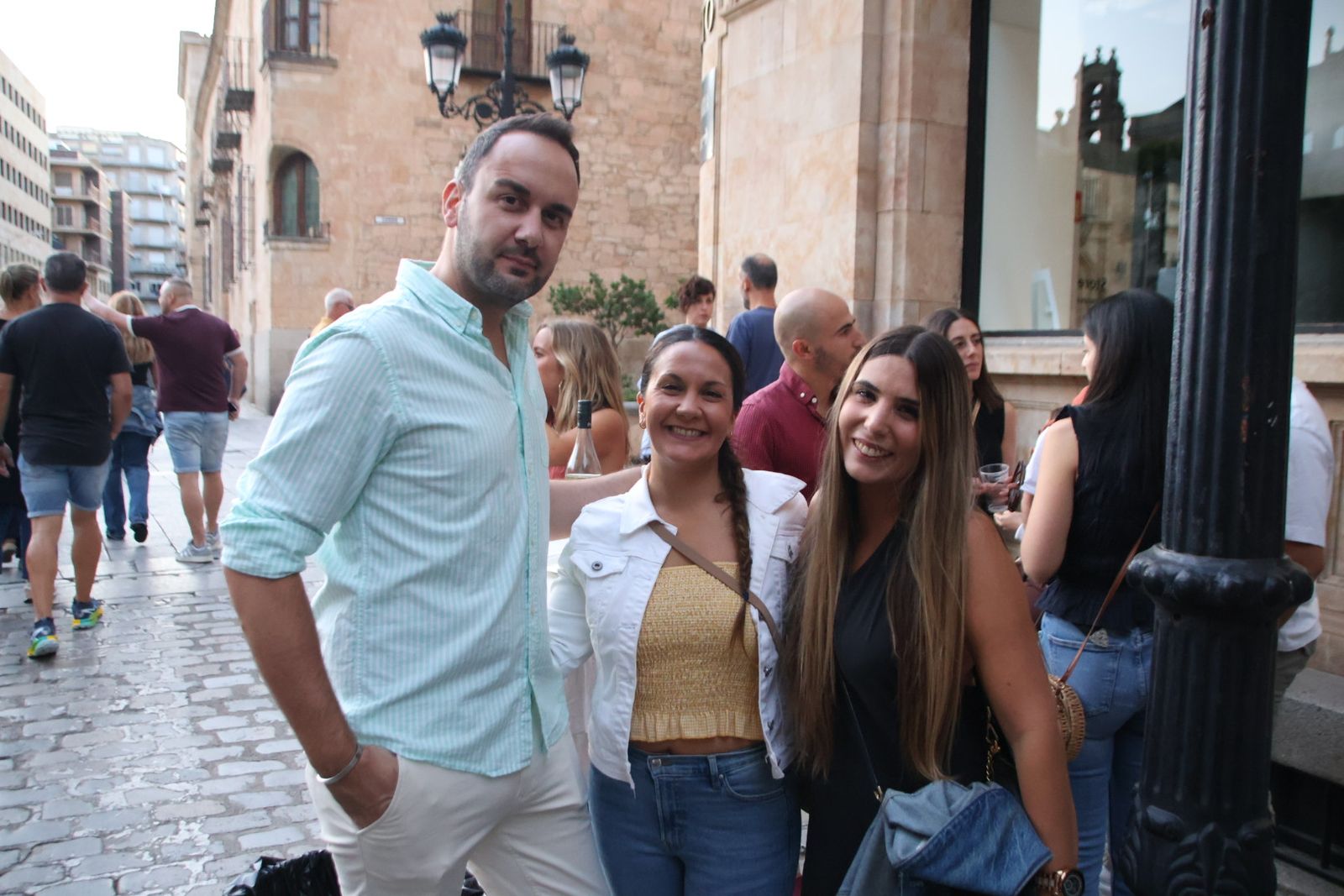 Ambiente de las casetas el  jueves por la tarde noche