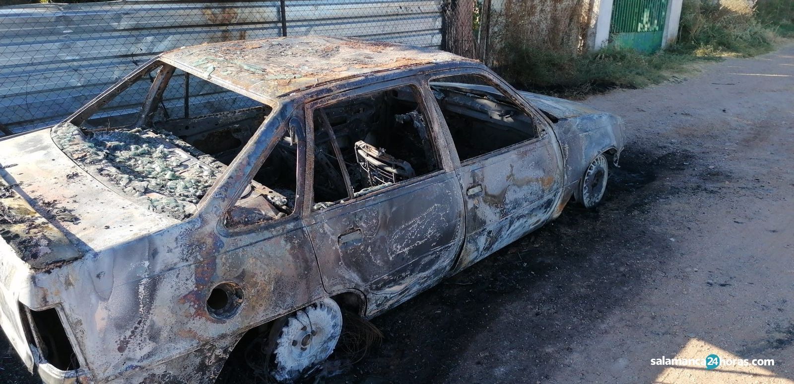 COCHE QUEMADOWhatsApp Image 2020 09 03 at 10.02.40