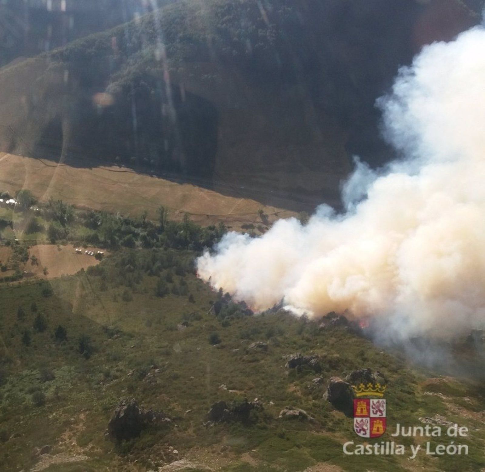 Incendio de Villamediana (Palencia) - JCYL Incendio de Villamediana (Palencia) - JCYL