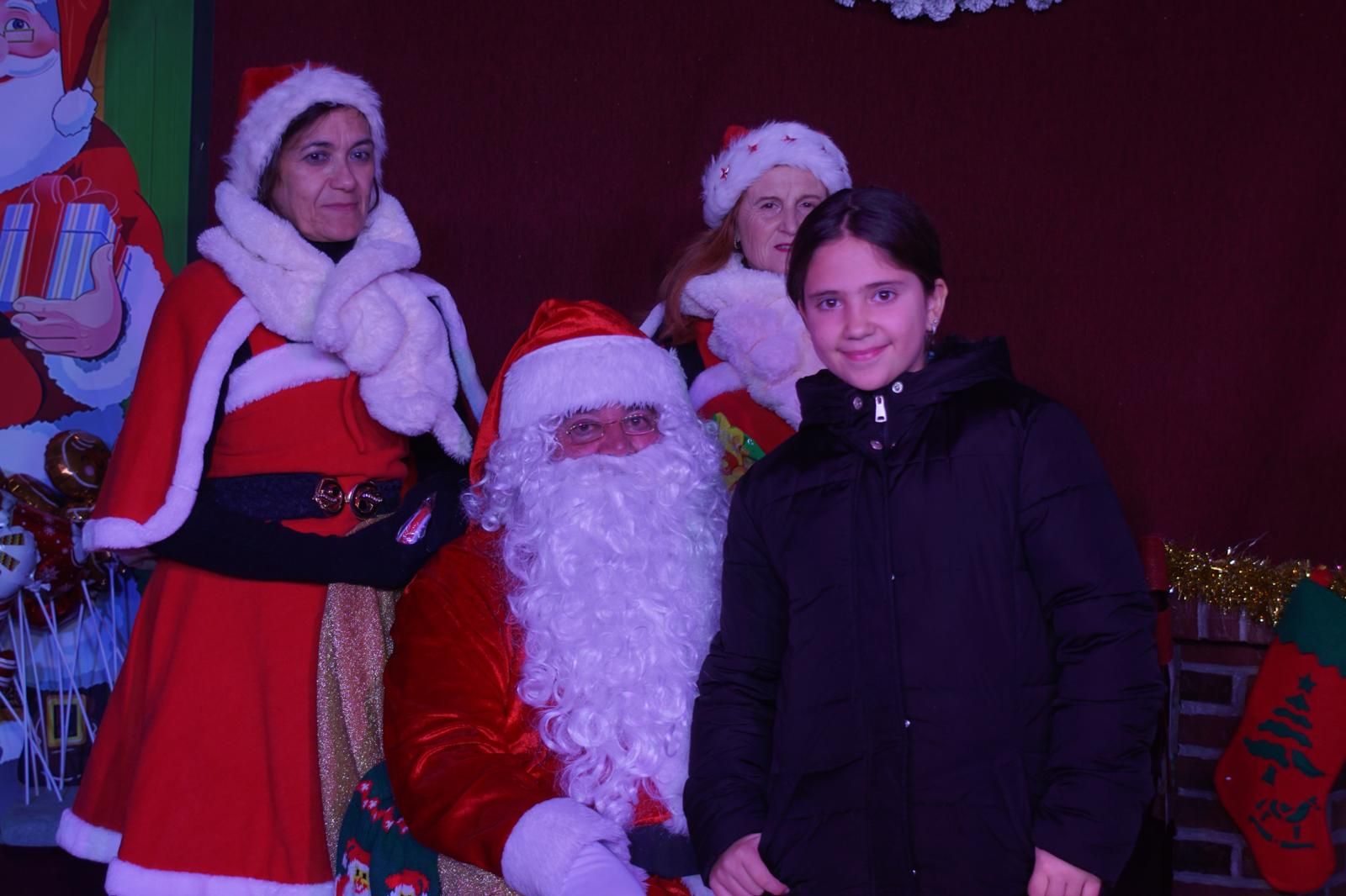 El Encinar recibe la visita de Papa Noel