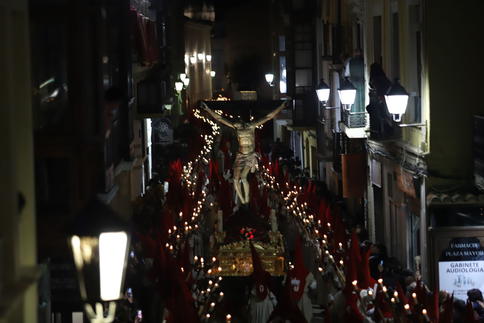 procesion-de-la-cofradia-del-silencio-foto-maria-lorenzo-4