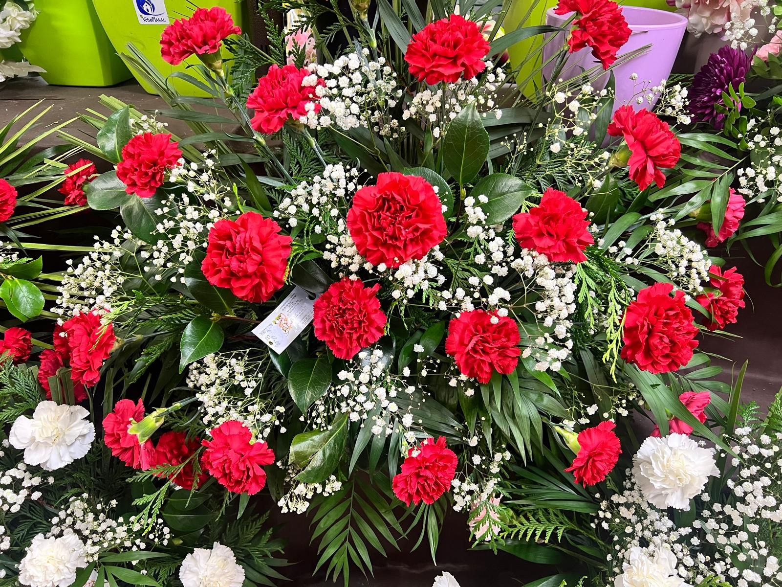 Flores para el Día de Todos Los Santos Flores para el Día de Todos Los Santos