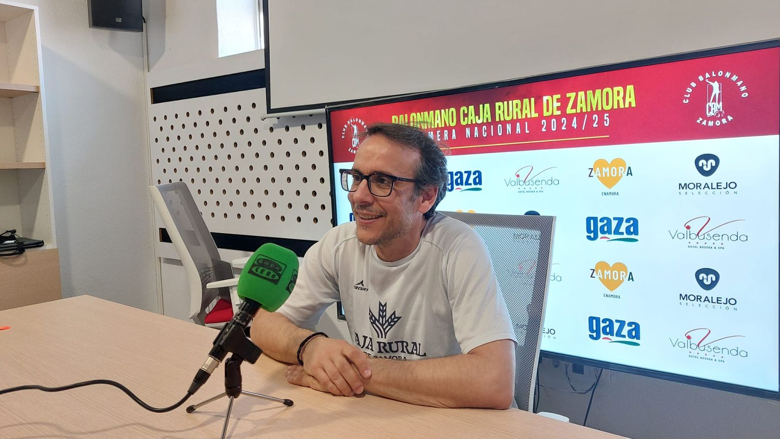 Félix Mojón en rueda de prensa