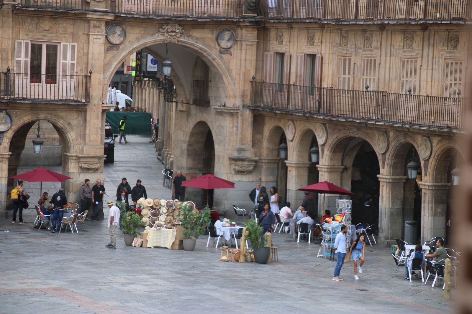 grabacion-de-una-persecucion-en-la-plaza-mayor-de-salamanca-dentro-de-una-produccion-de-bollywood-11