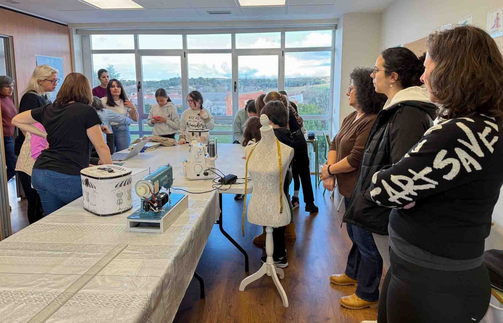 Taller de costura Aldeatejada