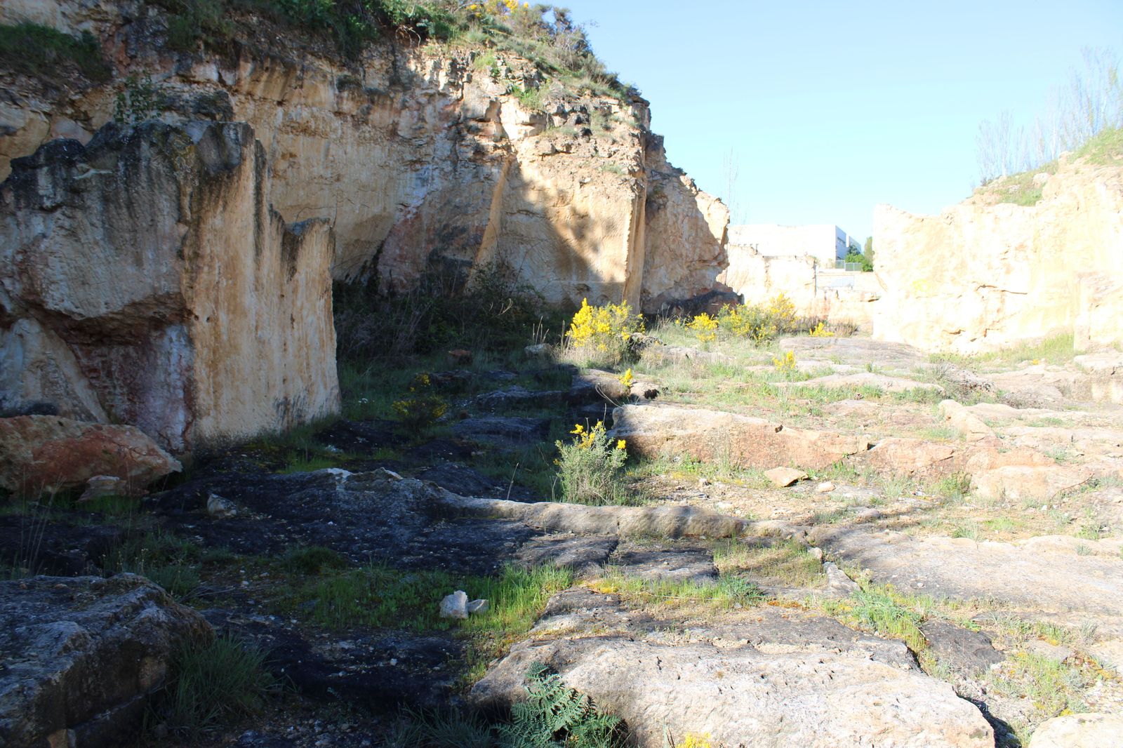 habitat-minero-villamayor-cantera-las-cocinitas-49