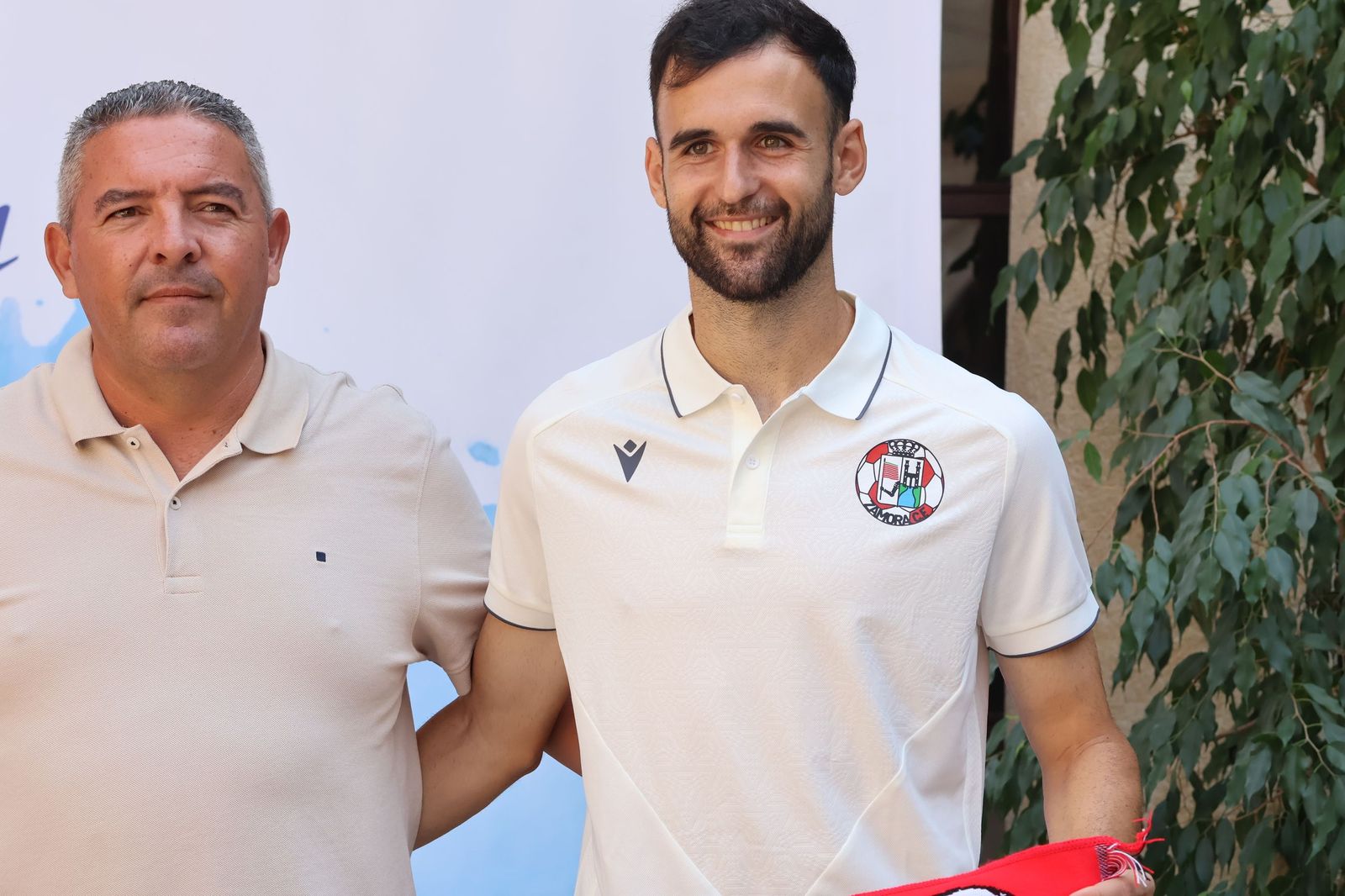 Presentación de Luismi Luengo y Alejandro Monerris