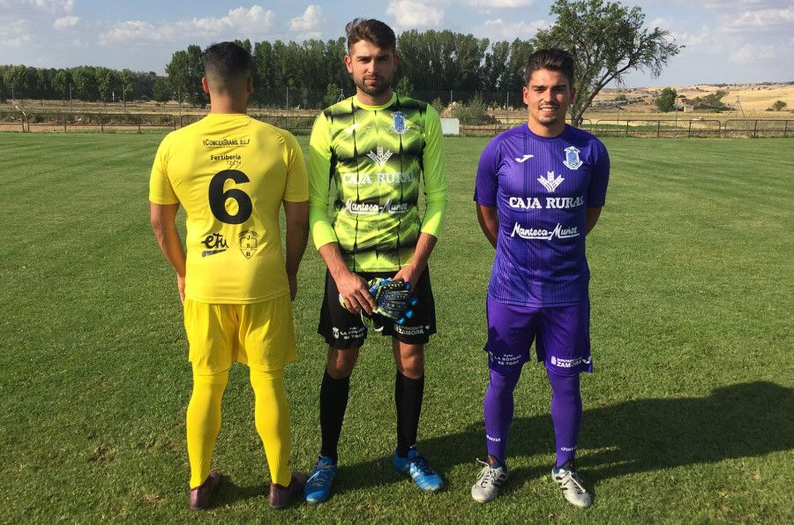 CBD8A2DA C556 44DD 856B 72C90DA93F7E