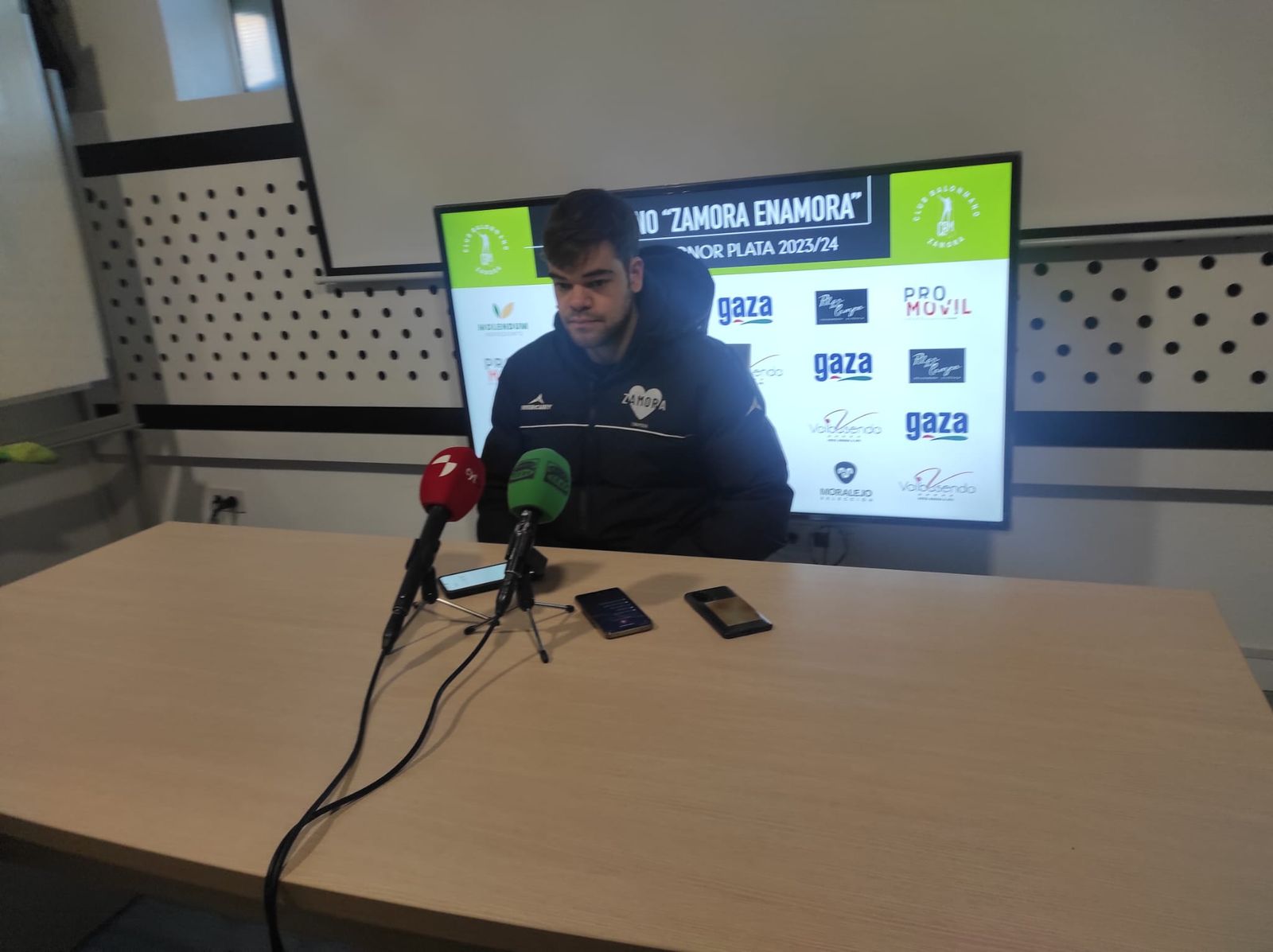 Gabriel Giannini en rueda de prensa