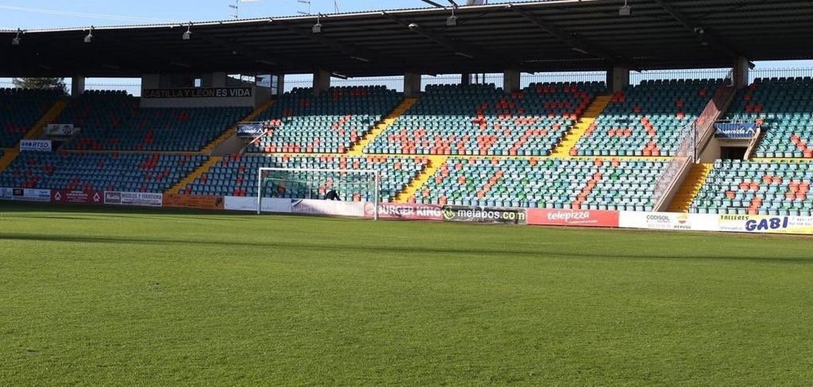 Estadio Helmántico antes de un partido de Copa del Rey