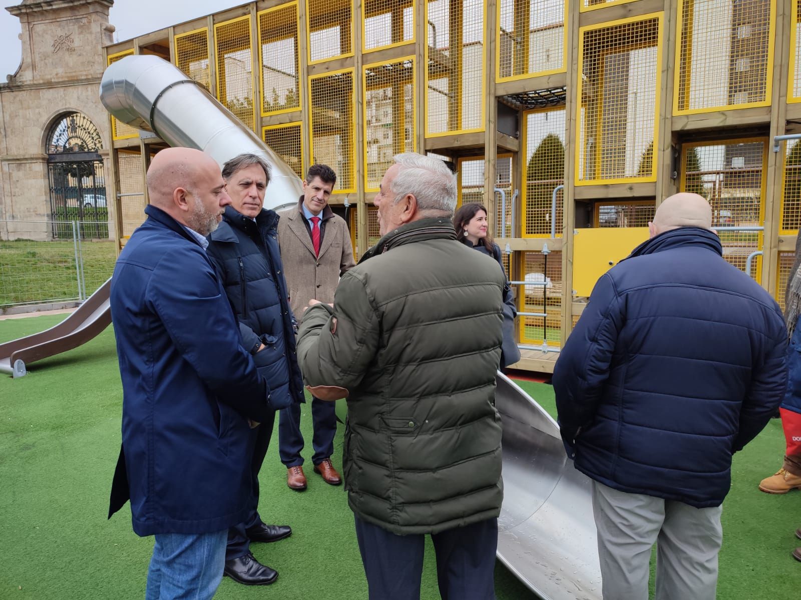 ampliacion-zona-de-juegos-infantiles-plaza-de-la-concordia-2