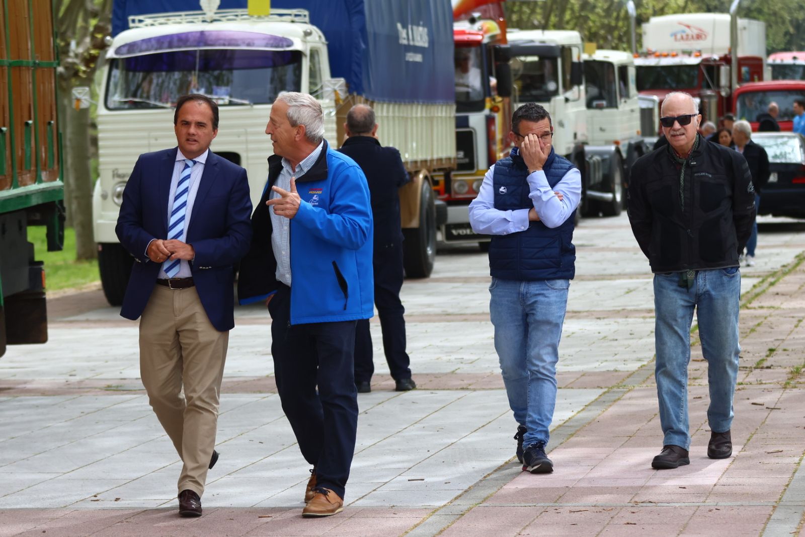 Concentración de camiones clásicos por la X Ruta Peña de Francia Clásicos Pesados CYL
