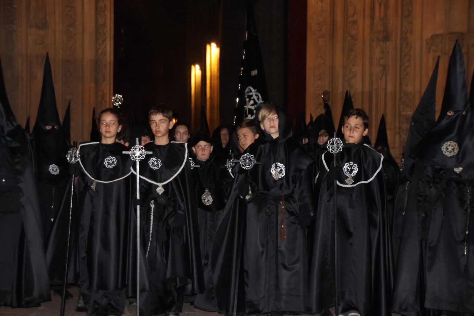 20230407230155-img-2020