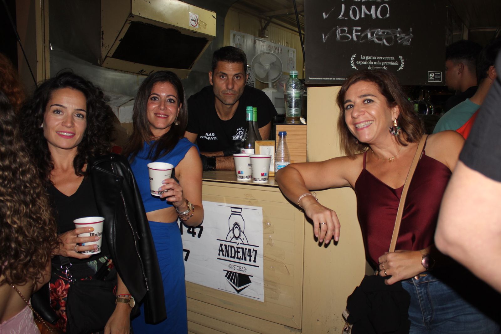 Ambiente en la Feria de Día en la tarde de este sábado