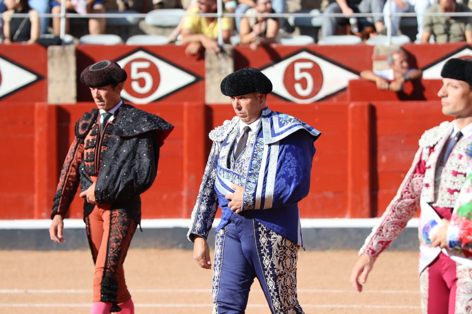 La Glorieta revive el aroma de la feria taurina con el primer festejo: Lea Vicens, Raquel Martín y Olga Casado