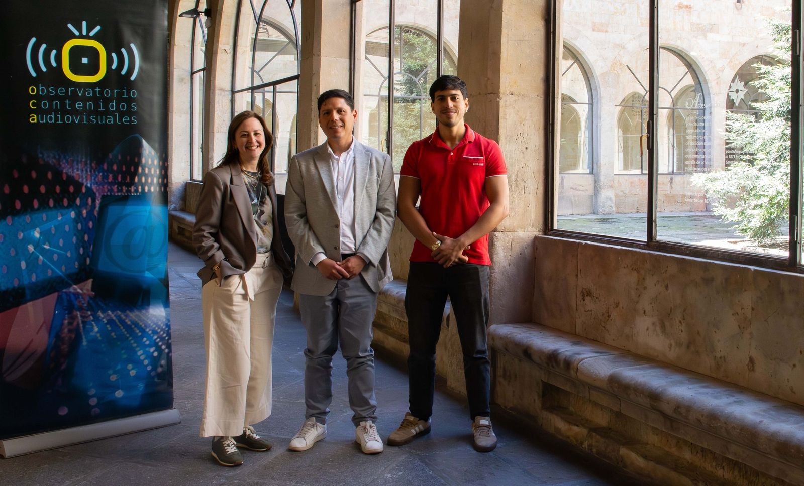 De izquierda a derecha: Patricia Sánchez-Holgado, Carlos Arcila Calderón y Marcos Barbosa. / Raquel J. Santos (Comunicación USAL)