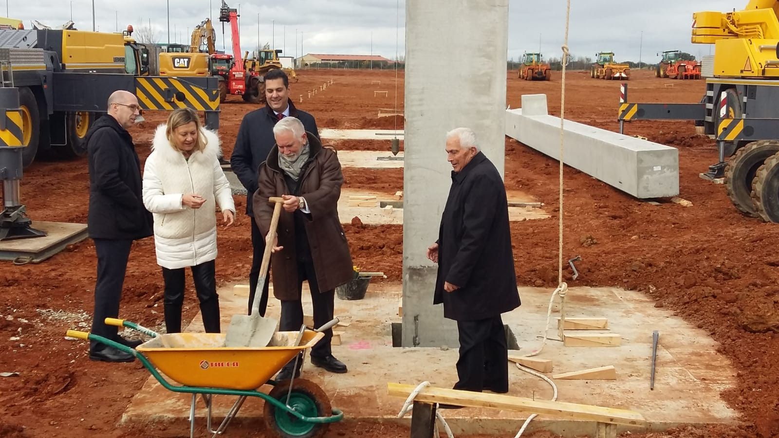 PHOTO 2018 12 20 14 30 24