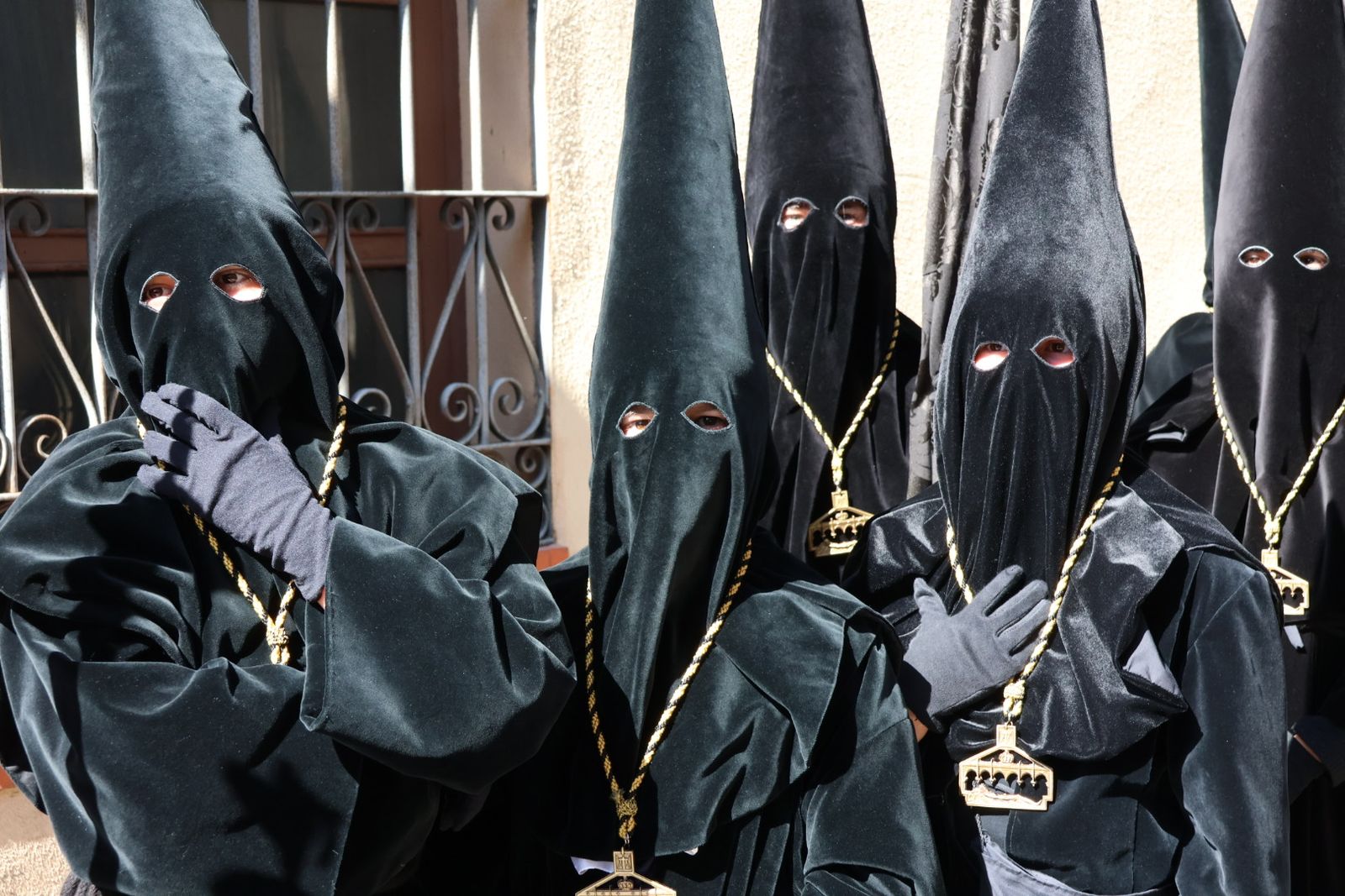 GALERÍA | Revive en imágenes la procesión del Santo Entierro