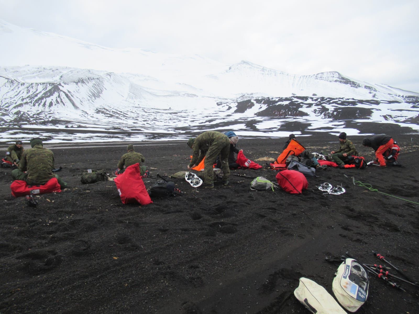 CAET, investigación científica 'EruptING'