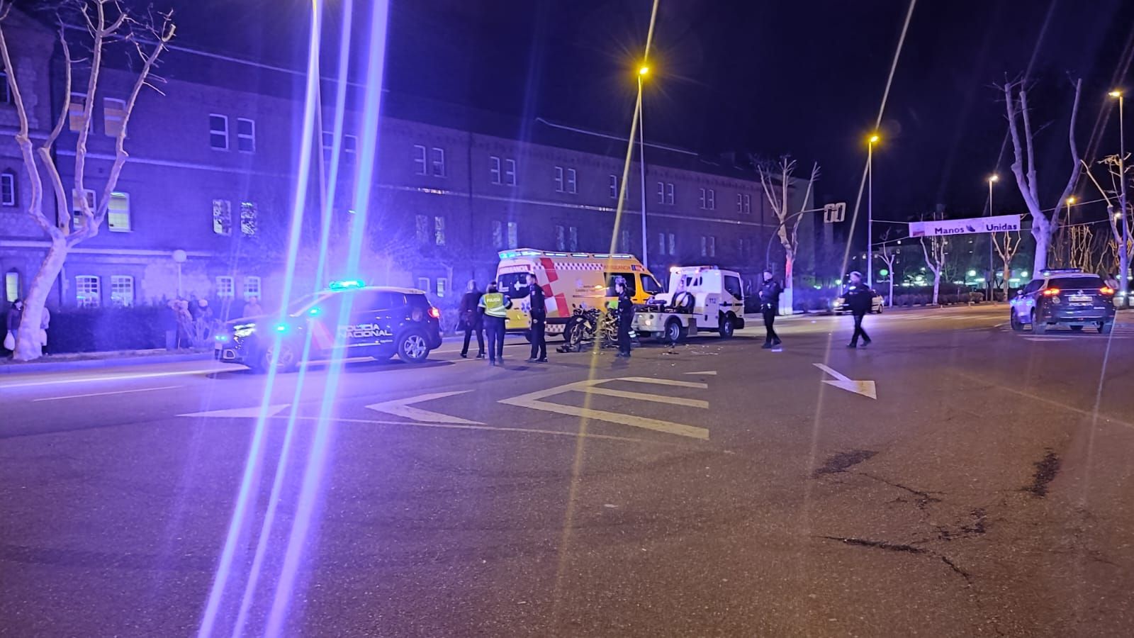 Imagen del accidente ocurrido frente a la comisaría de Policía Nacional