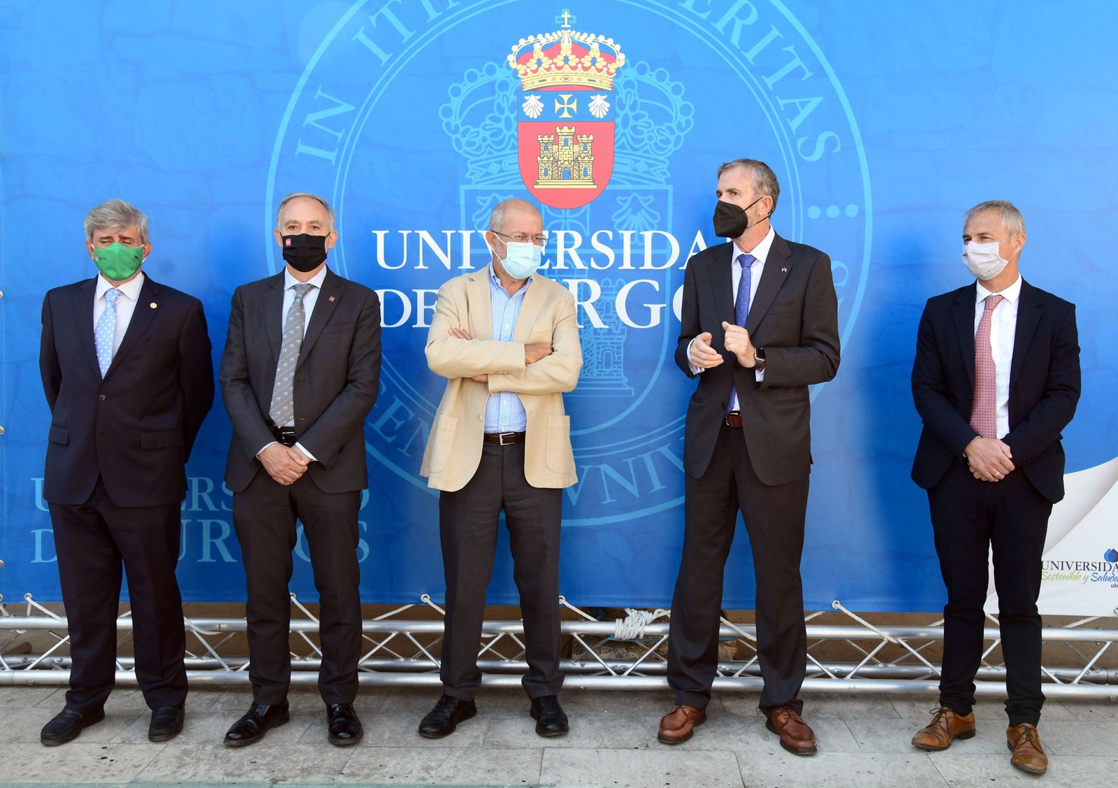 El vicepresidente de la Junta firma con los rectores de las universidades públicas de la Comunidad un convenio en materia de reto demográfico