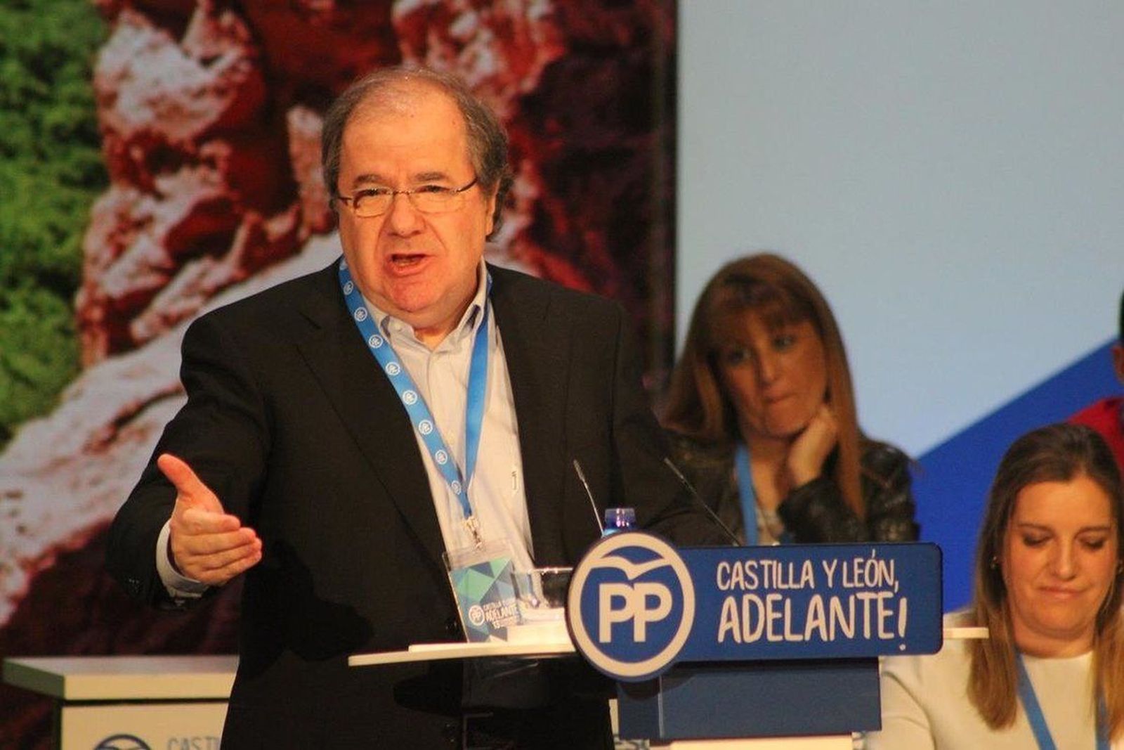 Ciudadanos cuestiona si Herrera ejerció el suficiente control sobre los miembros de su gobierno y cargos de confianza