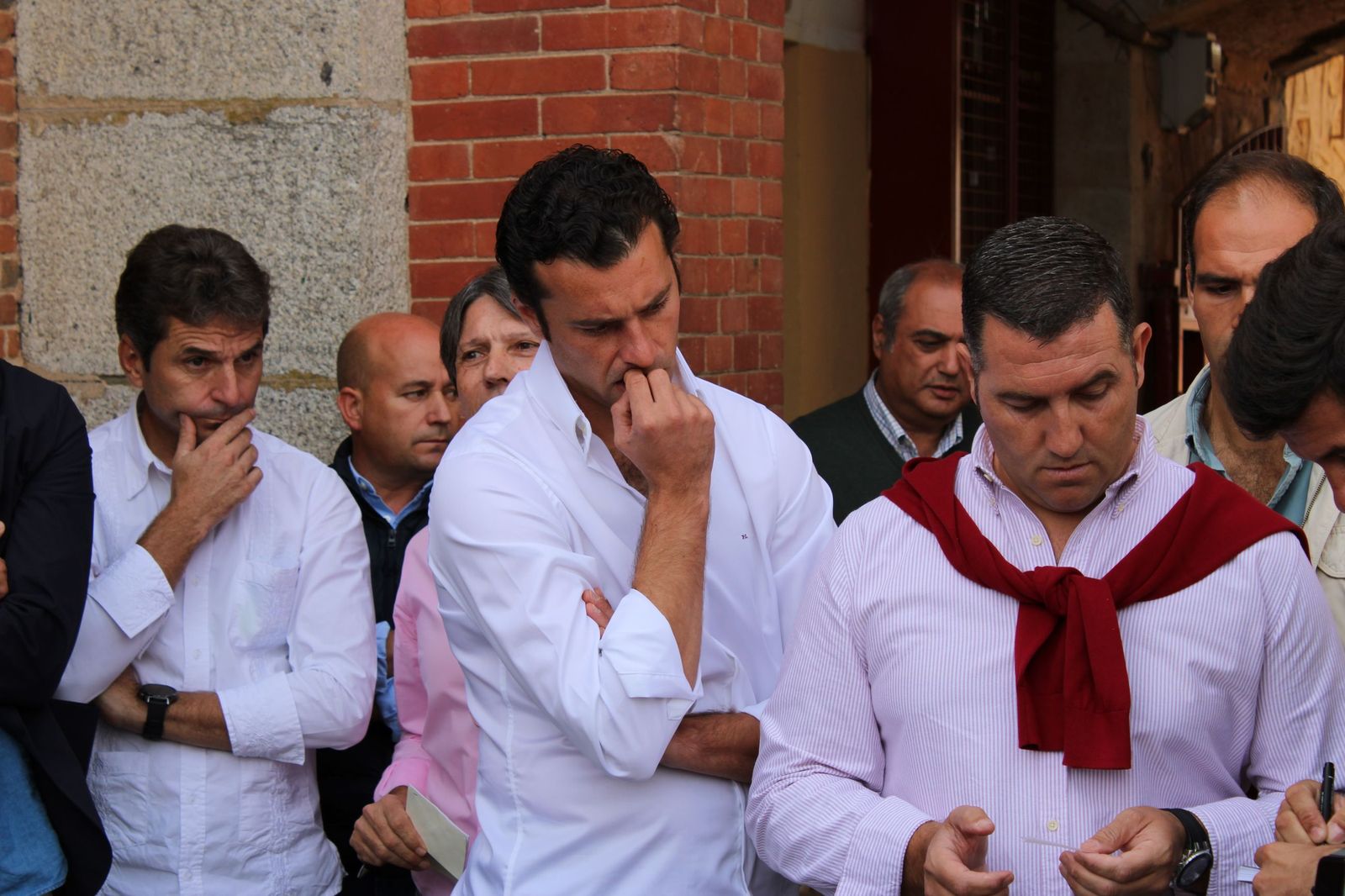 Sorteo de la corrida de Vellosino para Damián Castaño, Diego San Román e Ismael Martín en La Glorieta