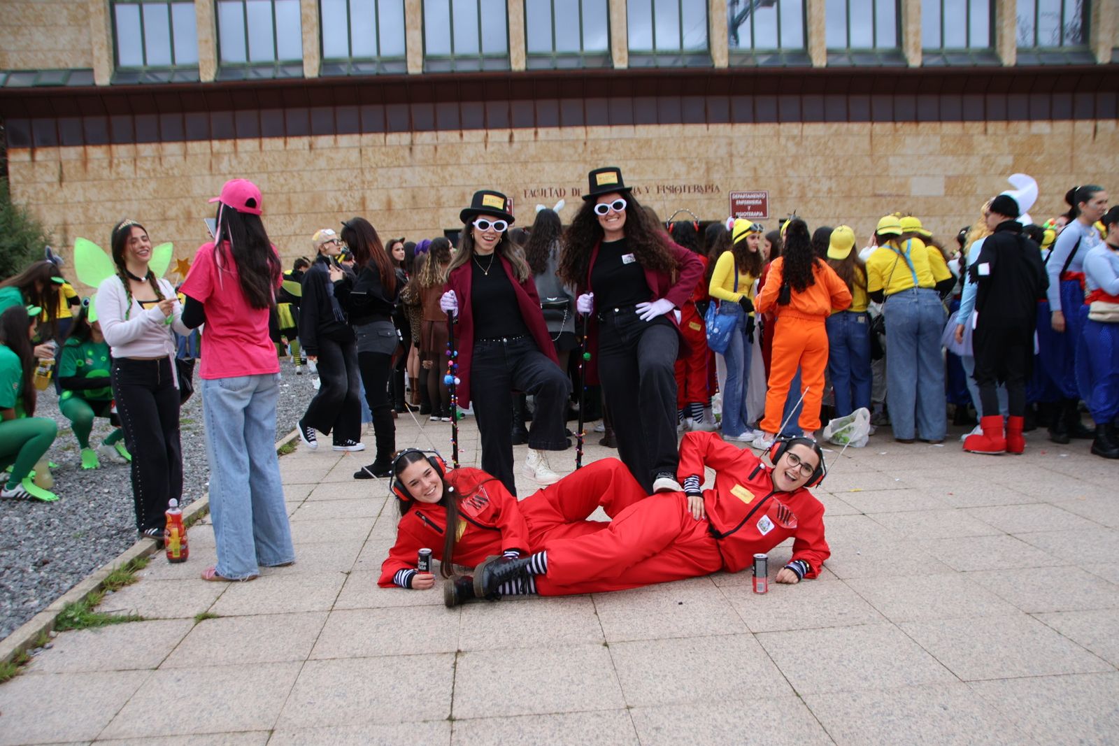 Charanga fiestas Enfermería y Fisioterapia USAL