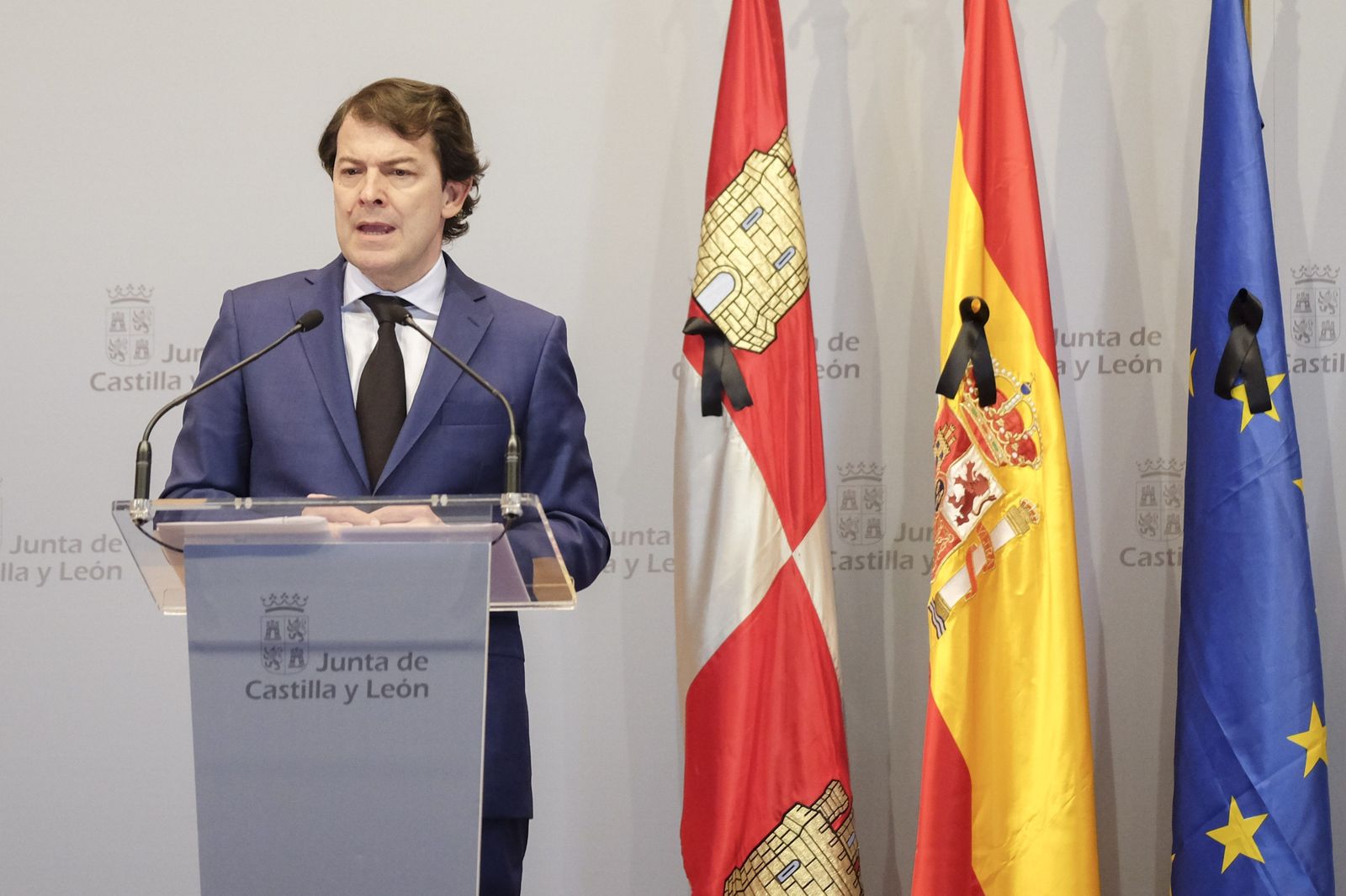 Mañueco pide una "desescalada verbal, prudencia y moderación verbal" para afrontar la recuperación económica del país