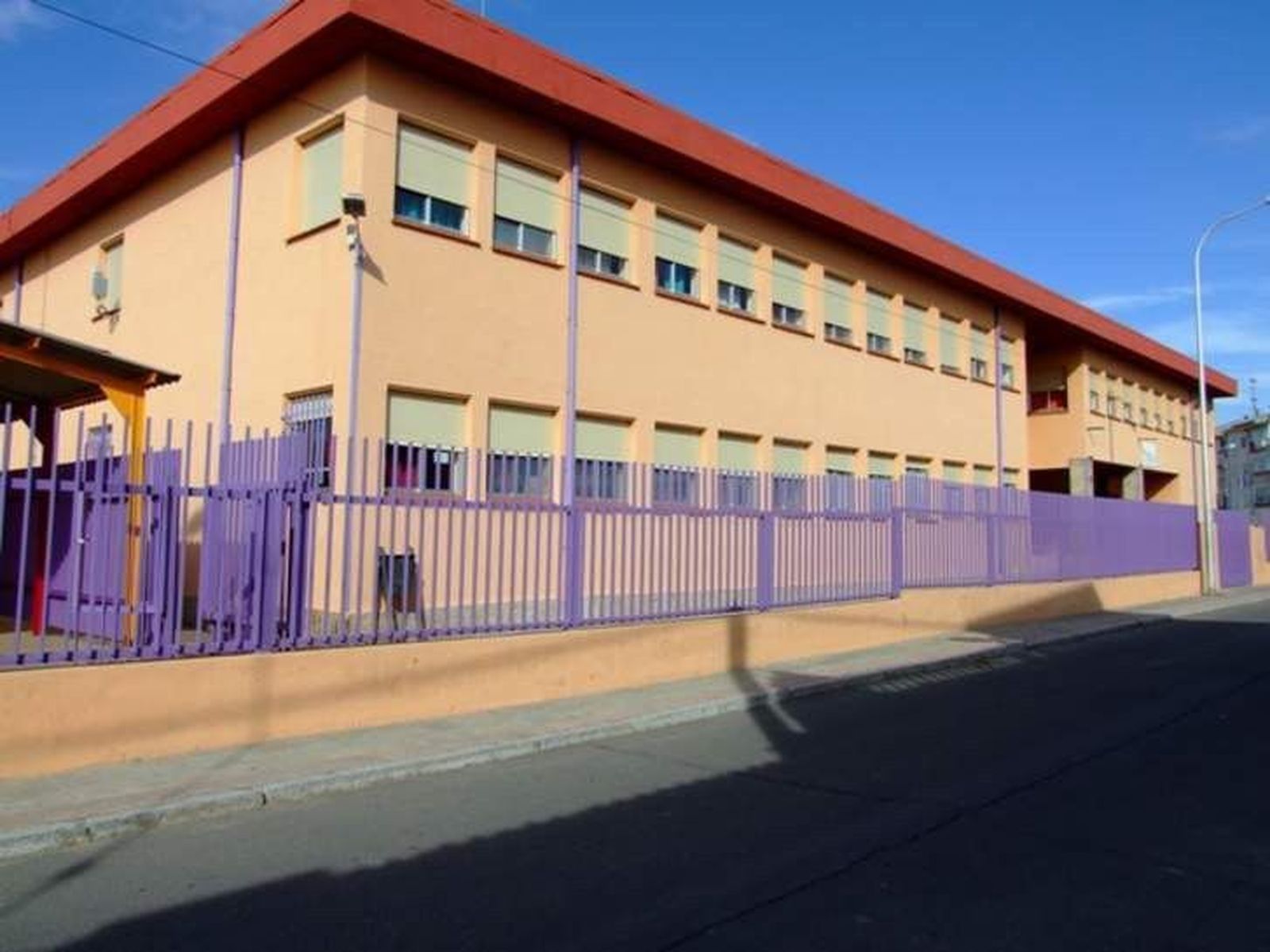 La Diputación amplía el plazo para subvencionar obras en colegios de la provincia