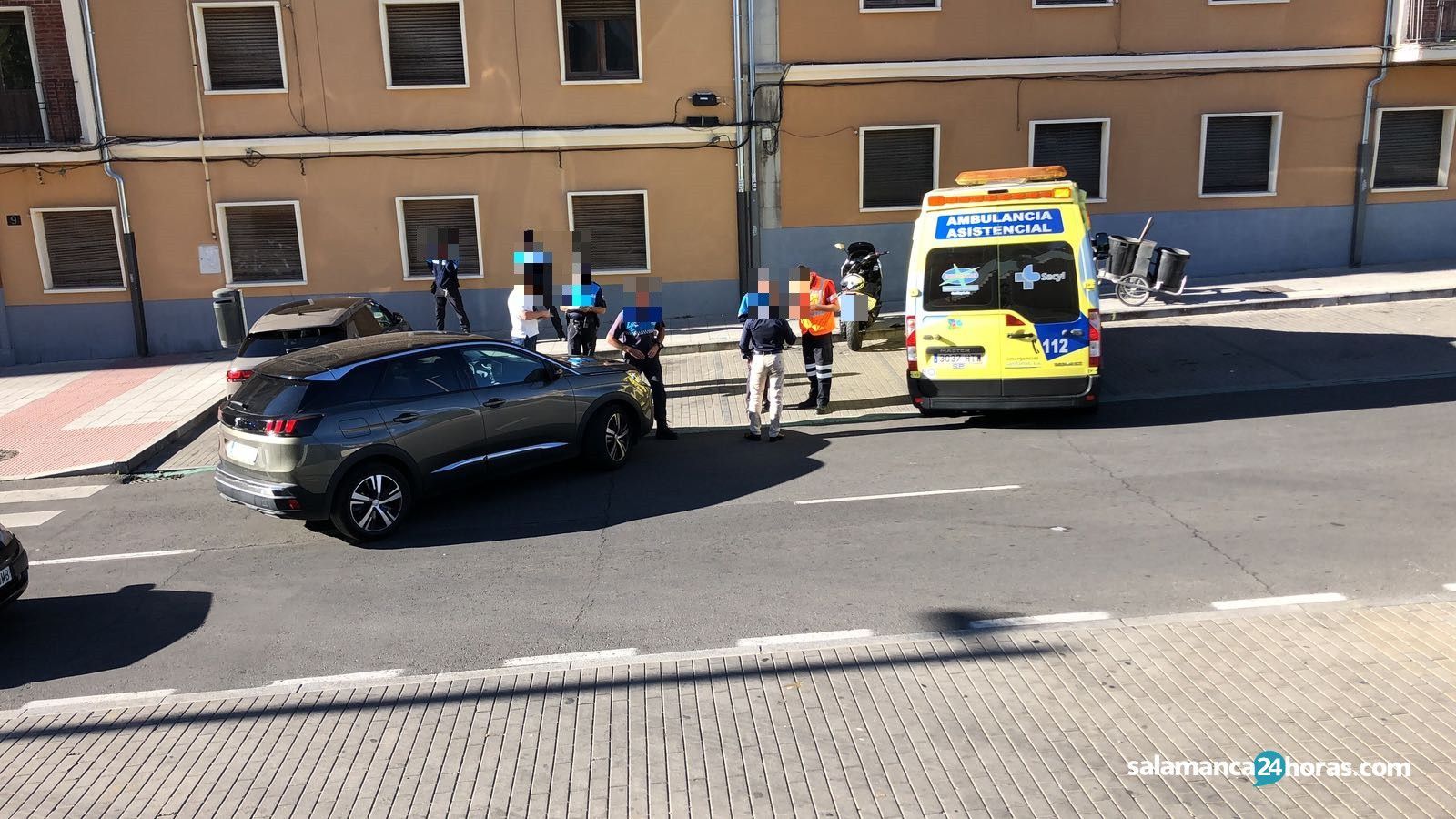 Accidente Corte Inglés Ambulancia Policía Local (7)