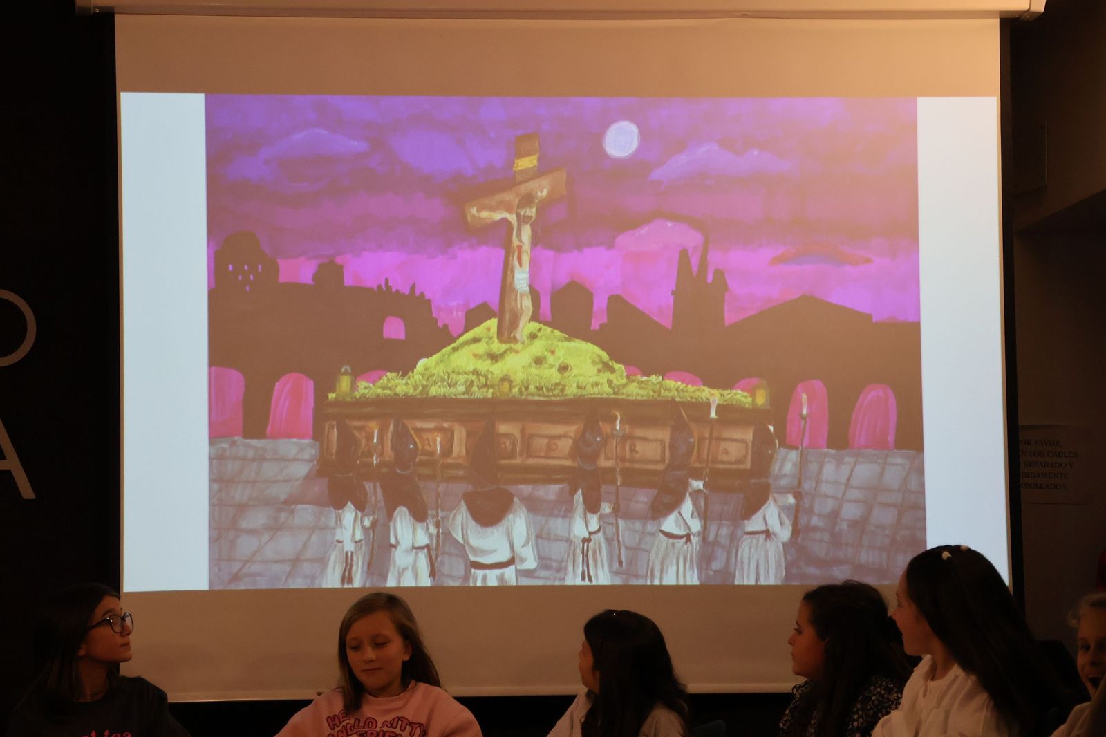 GALERÍA | La Asociación Luz Penitente reparte los premios del VIII Concurso de Dibujo Infantil