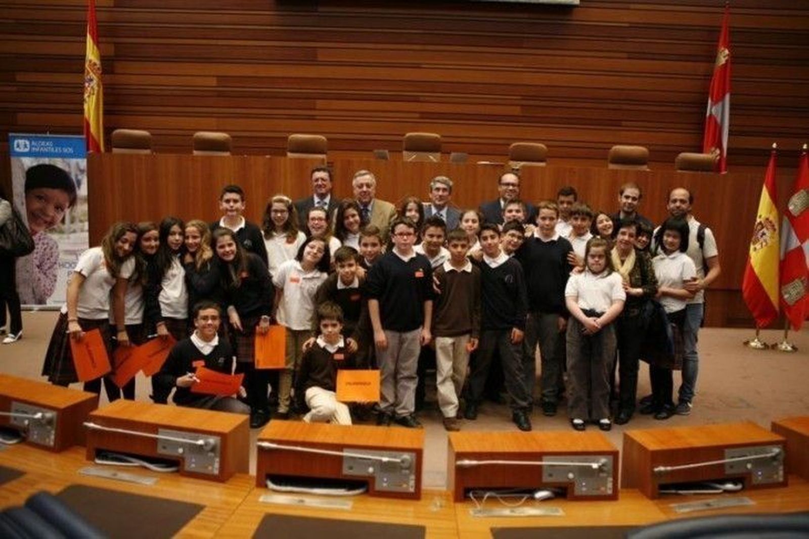 La propuesta de los alumnos mirobrigeneses, favorita en el pleno infantil en las Cortes regionales