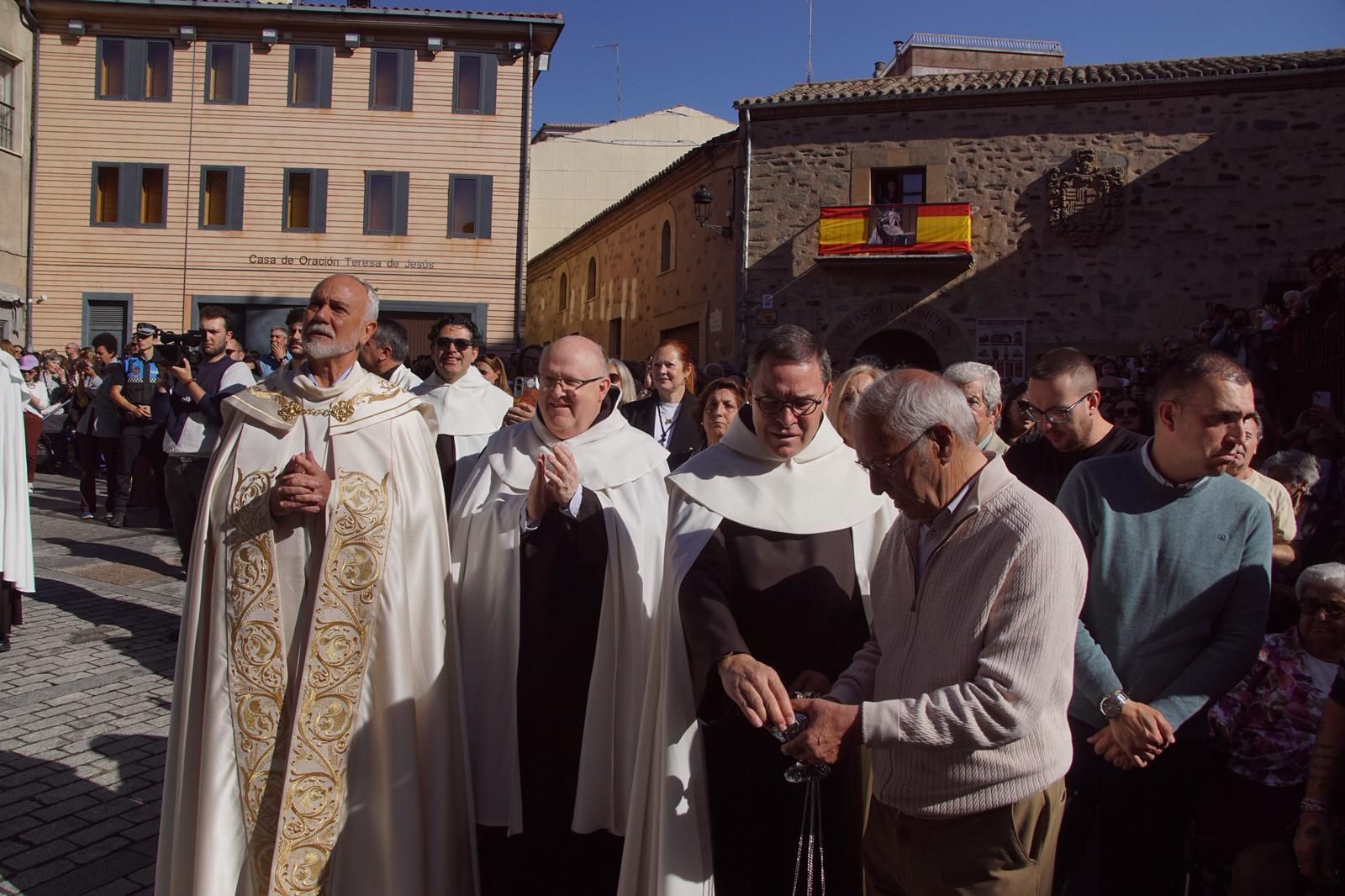 Salida procesión Santa Teresa en Alba de Tormes  (35).jpeg