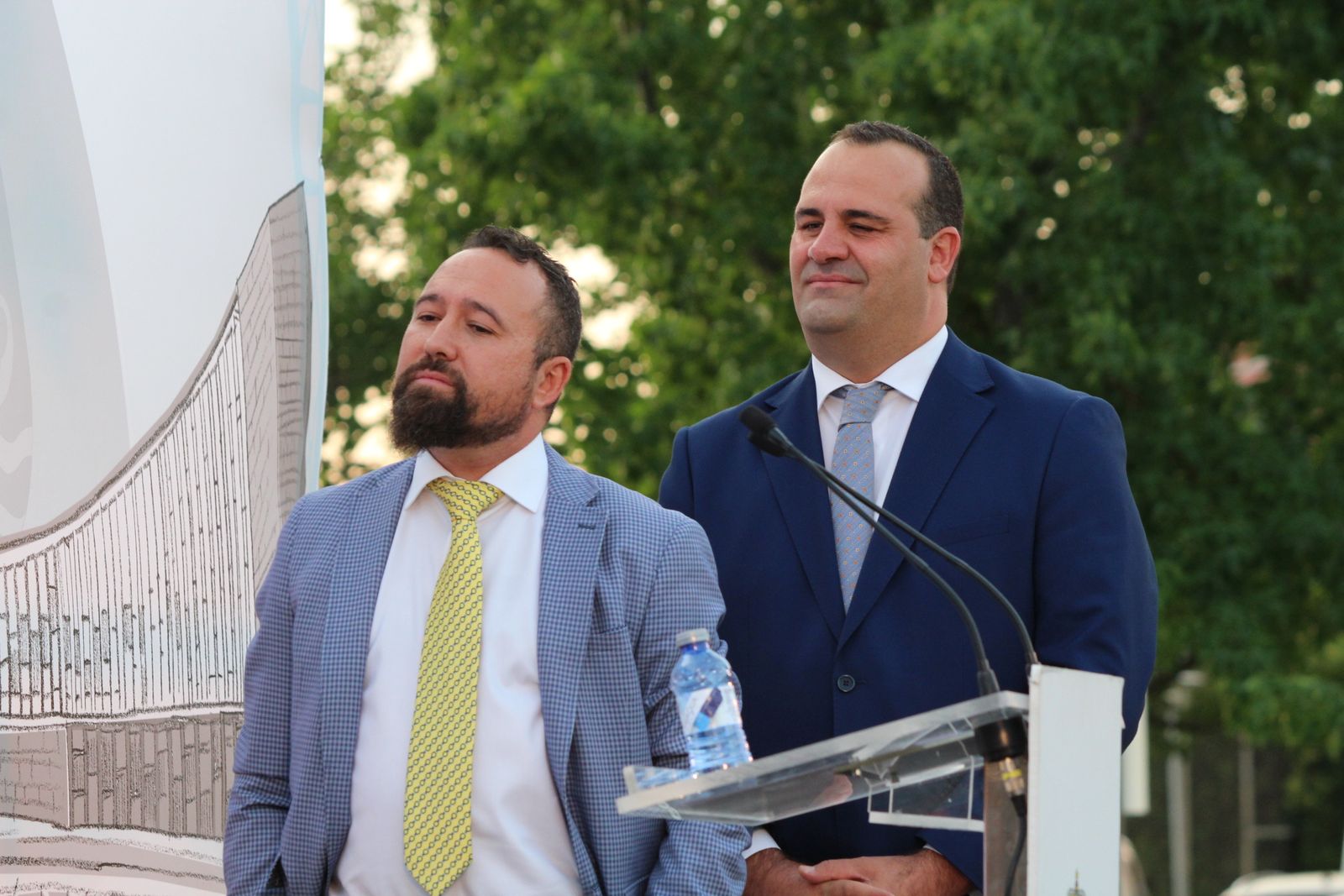 Pregón institucional en Santa Marta de Tormes a cargo de D. Fernando de la Calle. Empresario local desde 2003. Actuación del grupo Cuarteto.