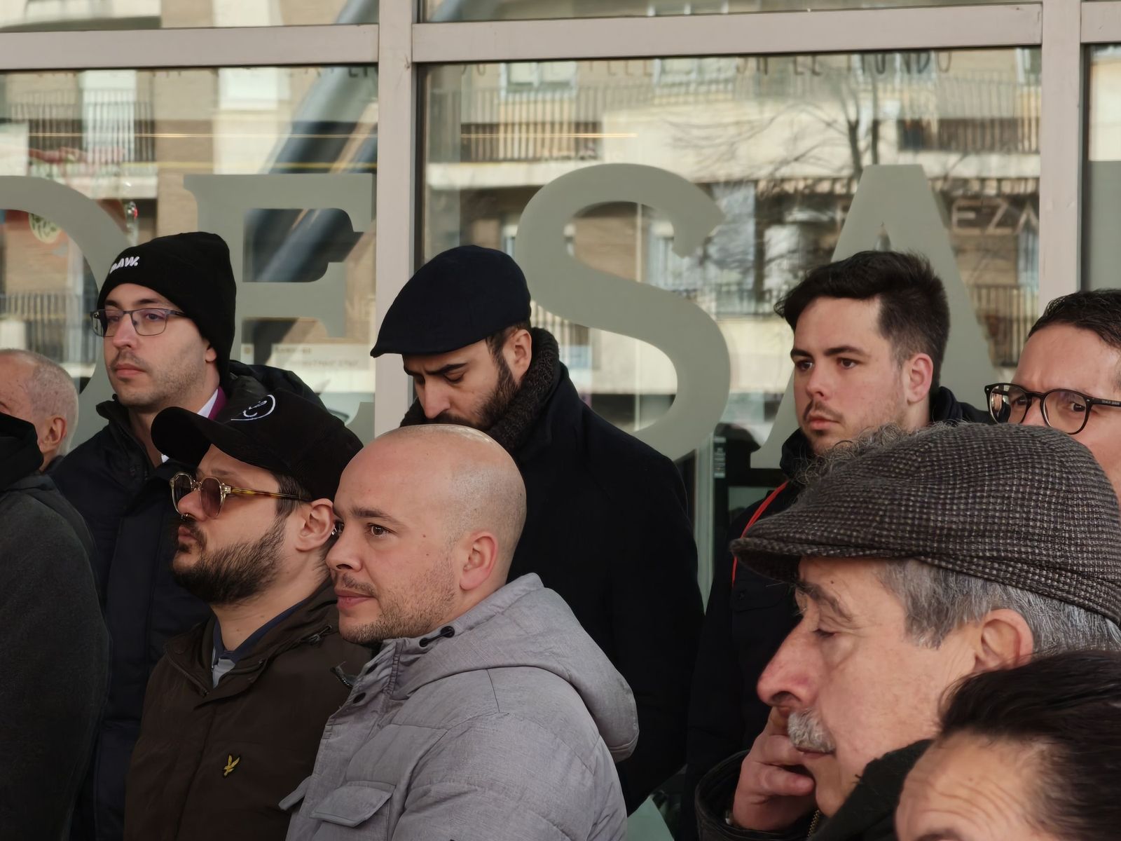 Los trabajadores de Renfe en Salamanca guardan cinco minutos de silencio tras el accidente de Adamuz