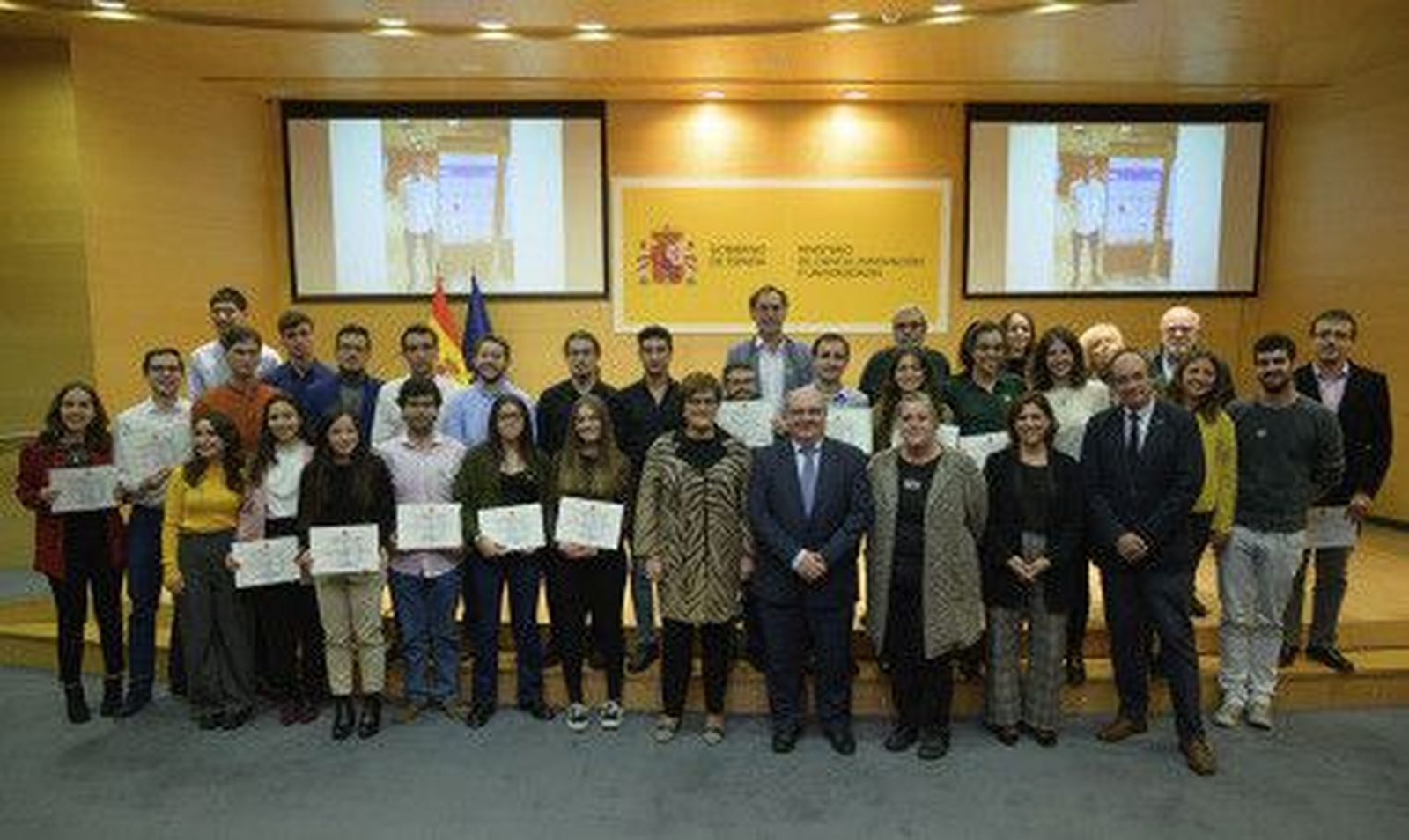 Foto arquimedes 436X436[1] (1)