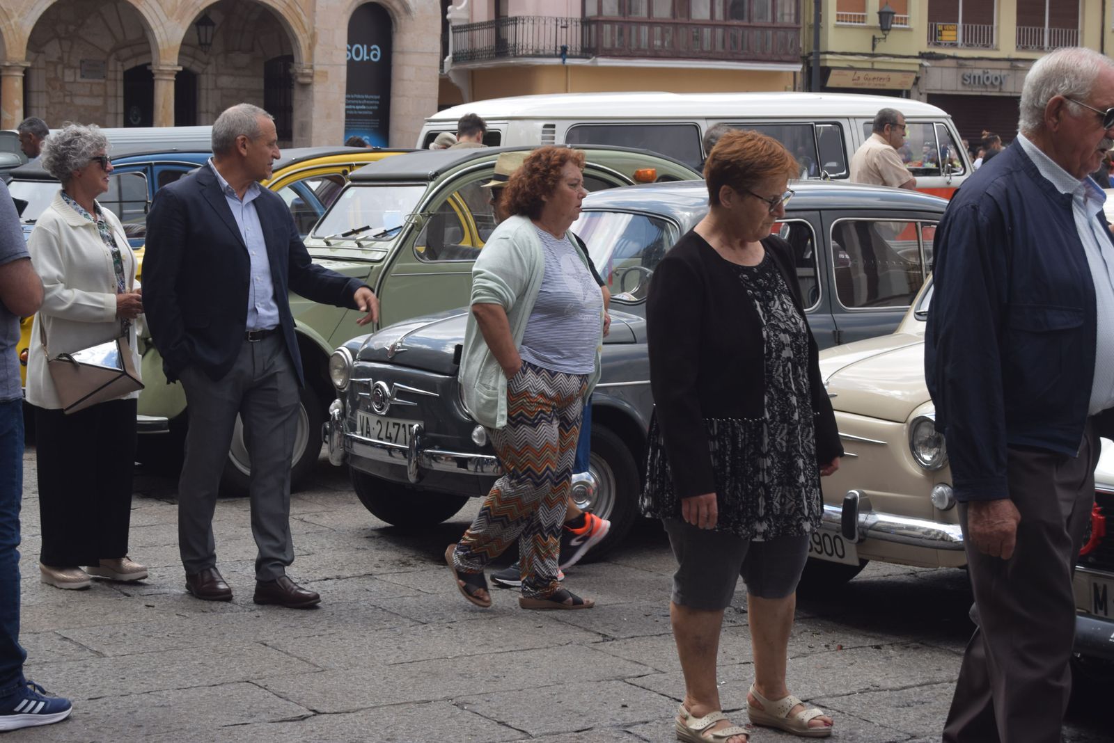 concentracion-coches-clasicos-zamora-41